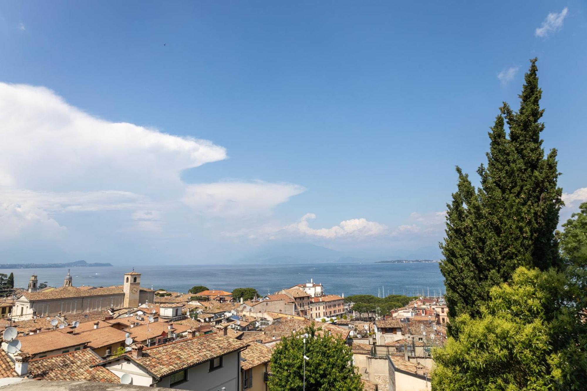 Apartament Haus Martina Desenzano del Garda Zewnętrze zdjęcie